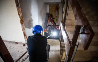 hdh002.jpg hdh002.jpg