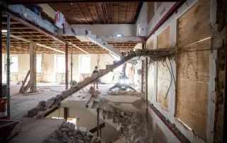 hdh004.jpg hdh004.jpg